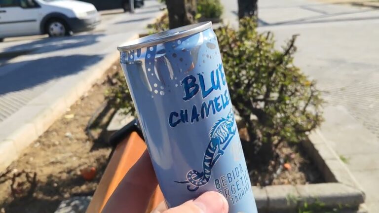 Blue chameleon bebida